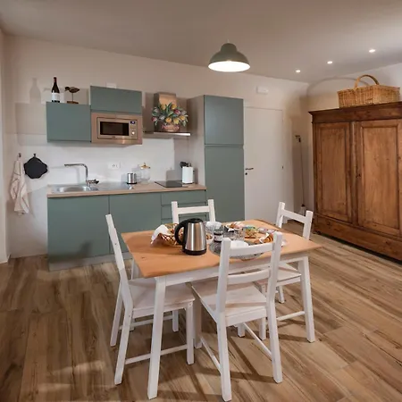 Casa Bordesini Сasa de vacaciones La Morra