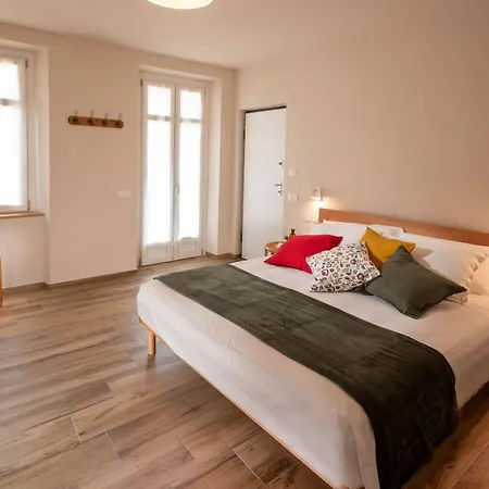 Casa Bordesini * La Morra