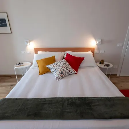 Casa Bordesini Holiday home *