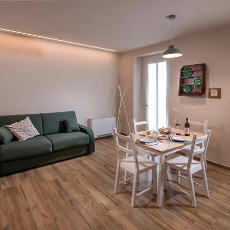 Casa Bordesini Holiday home *