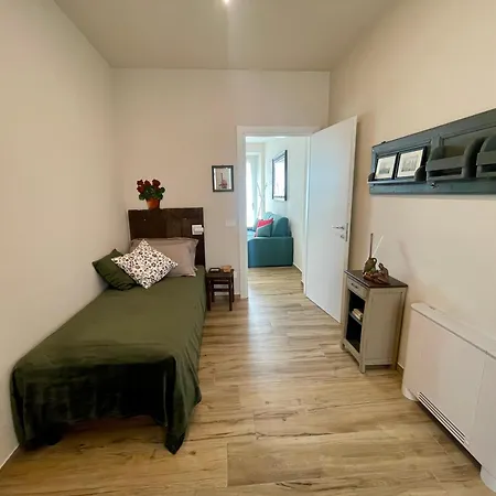 Casa Bordesini Holiday home *