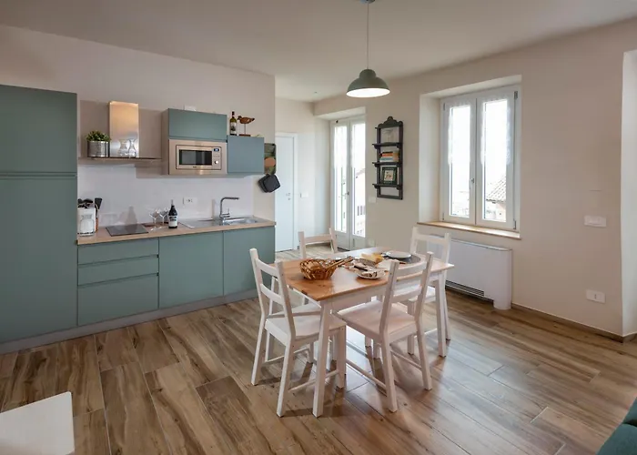 Casa Bordesini * Ла Морра